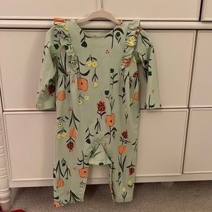 Tea romper. Worn a few times. No signs of wear / no stains